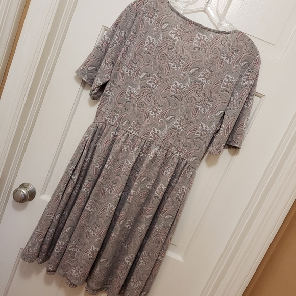 Trixie + LULU pink/gray/white dress-Large - Picture 2 of 10